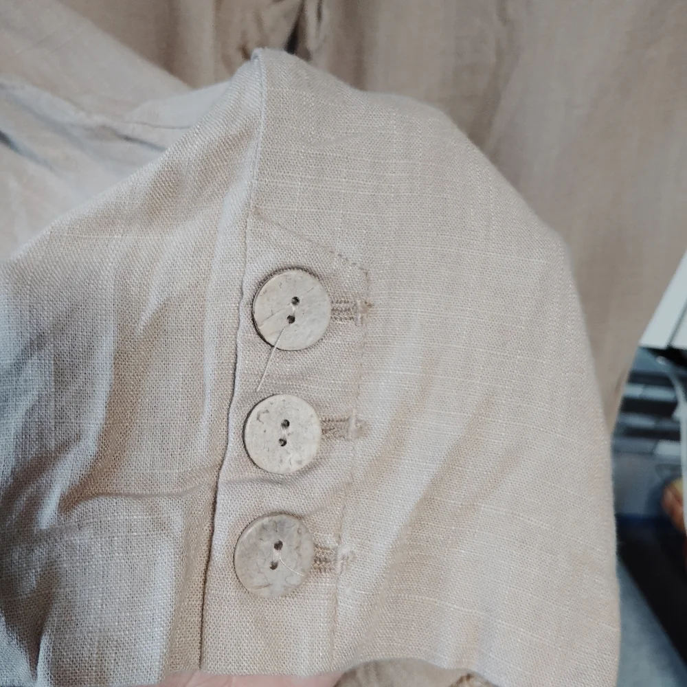 Ruby Rd Linen Blend Cropped Pants - Size 8 - Picture 3 of 4